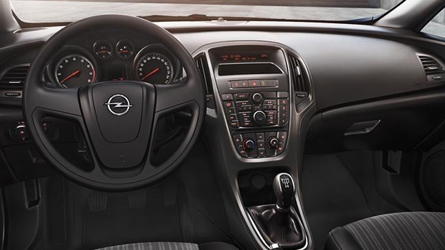 Opel Astra     2015           