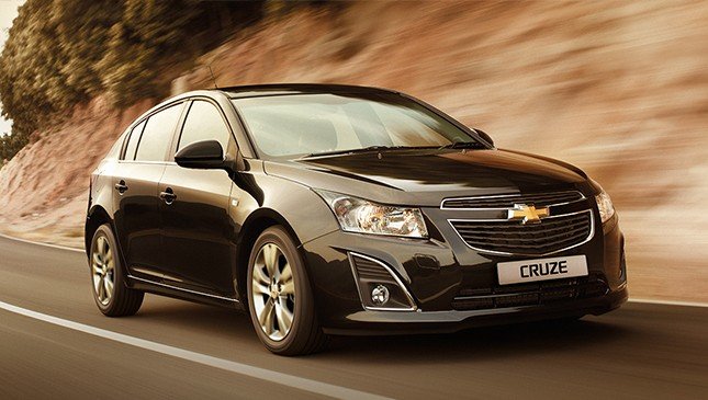 2016 Chevrolet Cruze показал интерьер